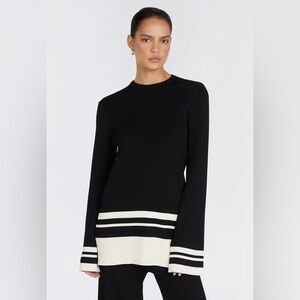MADISON BLACK CONTRAST JUMPER size M